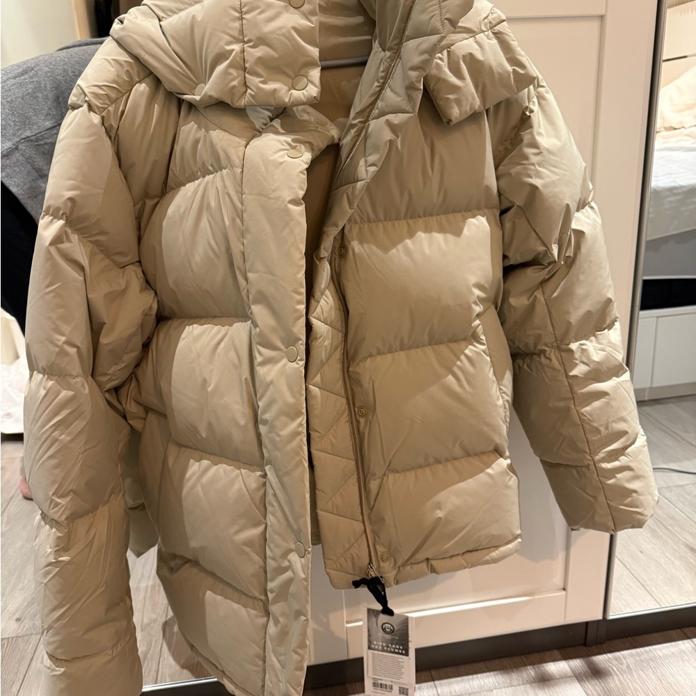 Lululemon Athletica Wunder Puff Jacket